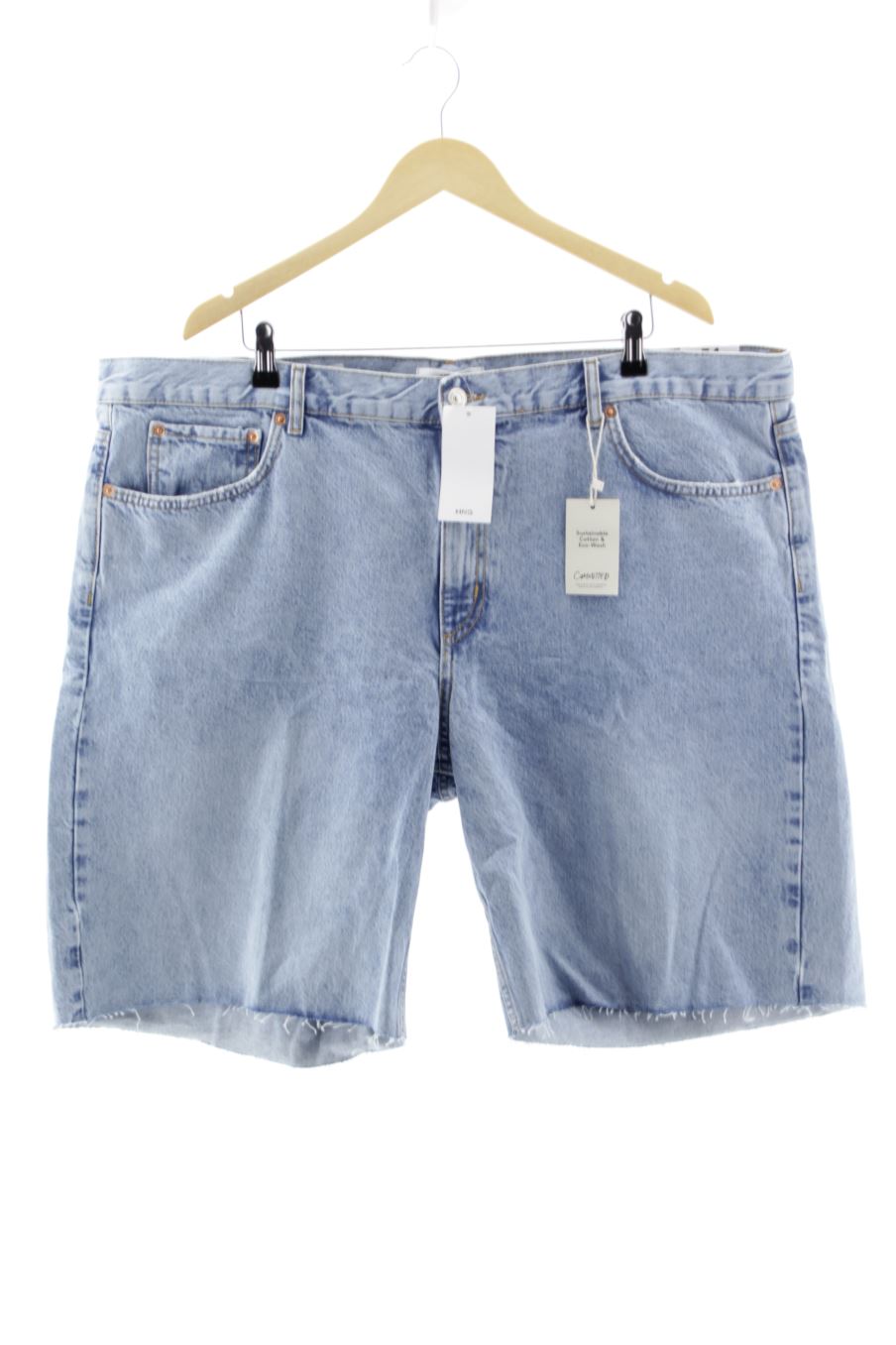 Shorts Mango de la taille 54, de couleur bleu de denim