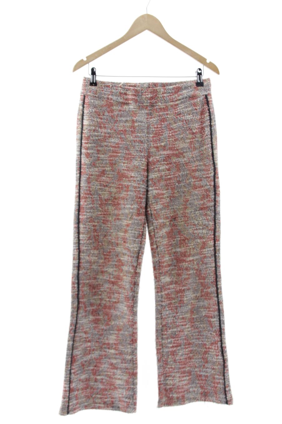 Pantalon Zara de la taille M, de couleur imprimés
