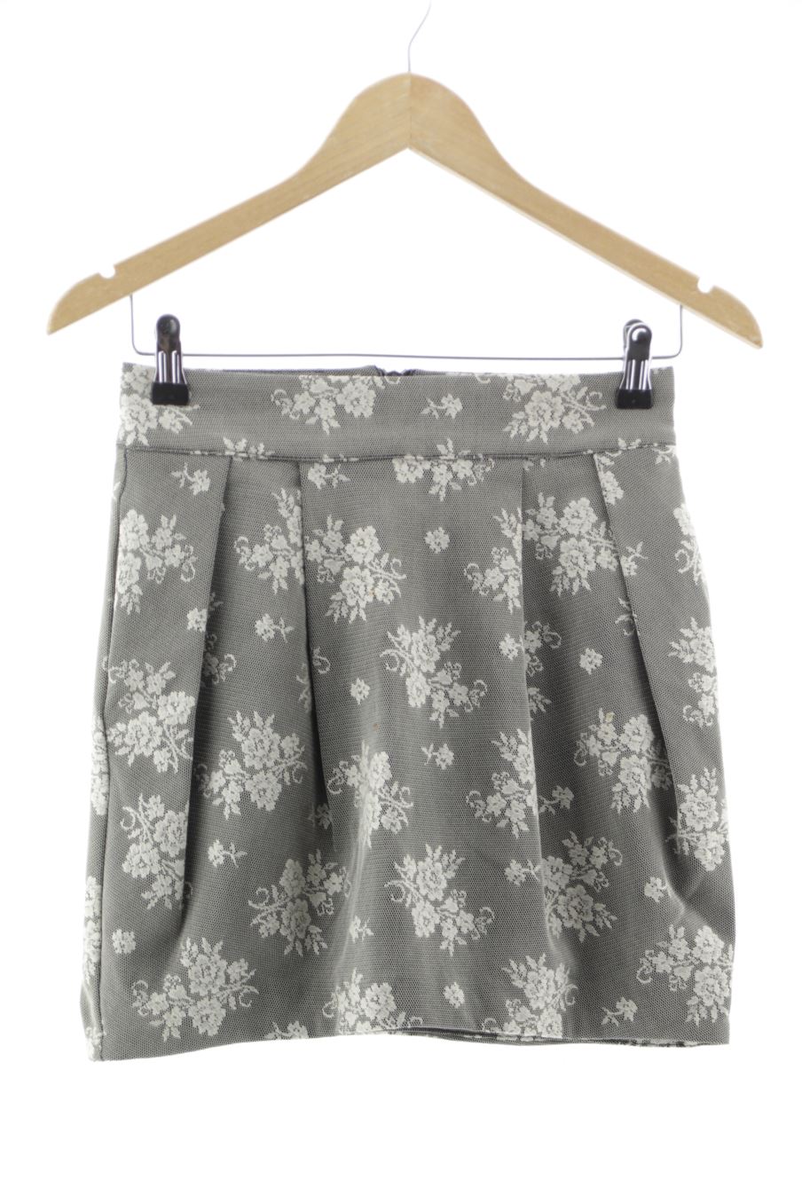 Falda de Trafaluc de la talla 34, de color flores