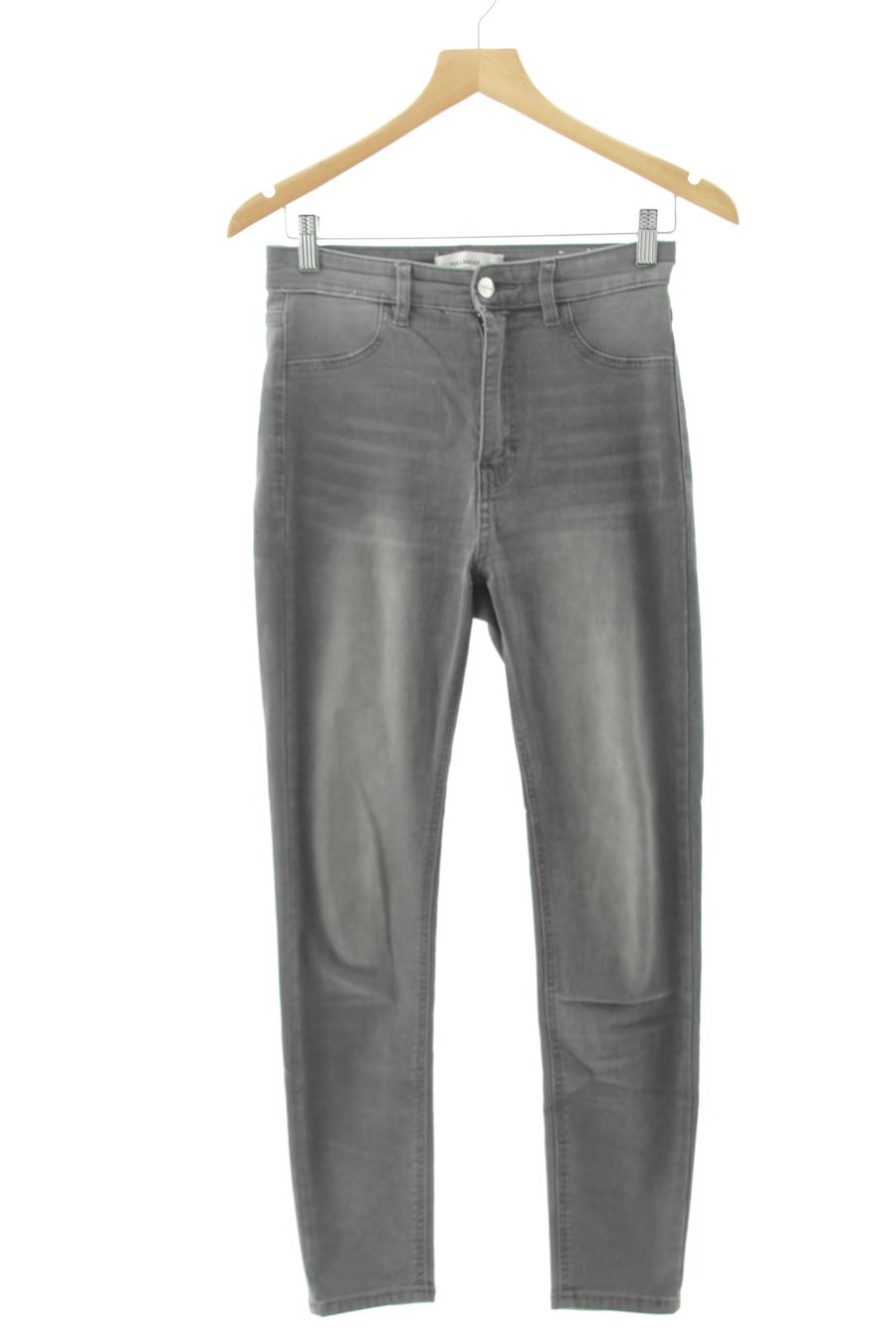 Jeans Pull & Bear de la taille 38, de couleur gris
