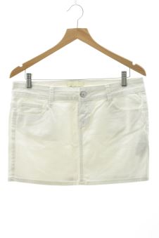 Falda 40 Stradivarius, foto 1 de 2