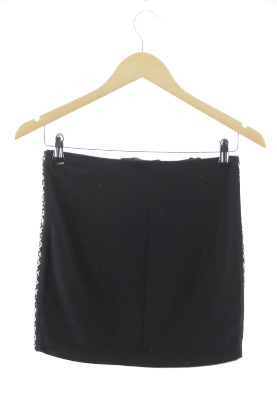 Jupe Stradivarius de la taille S, de couleur noir