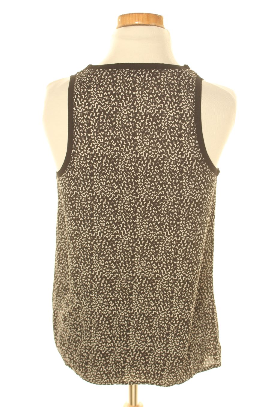 Top de Monoprix de la talla 36, de color negro