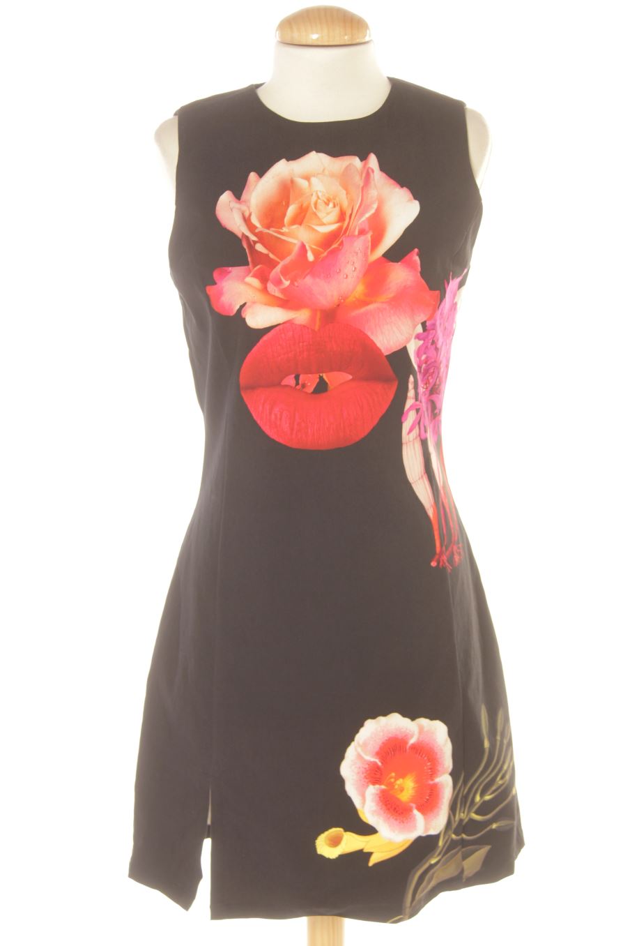 Robe casual Desigual de la taille M, de couleur fleurs
