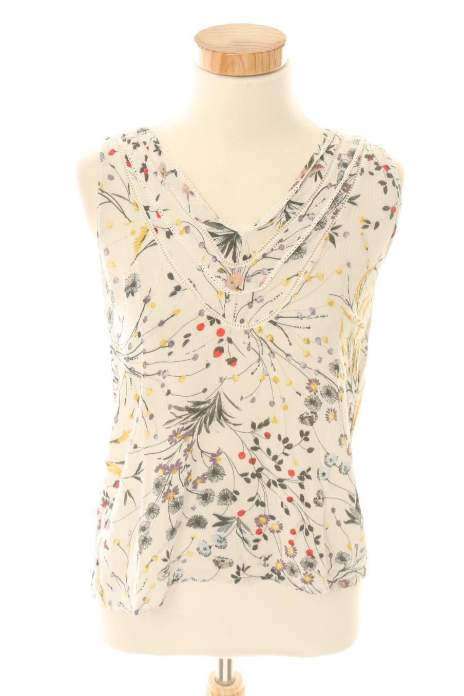 Top de Zara de la talla XS, de color flores