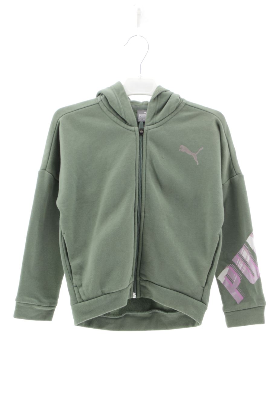 Sweatshirt Puma de la taille 7 ans de seconde main
