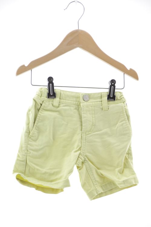 Pantalón corto