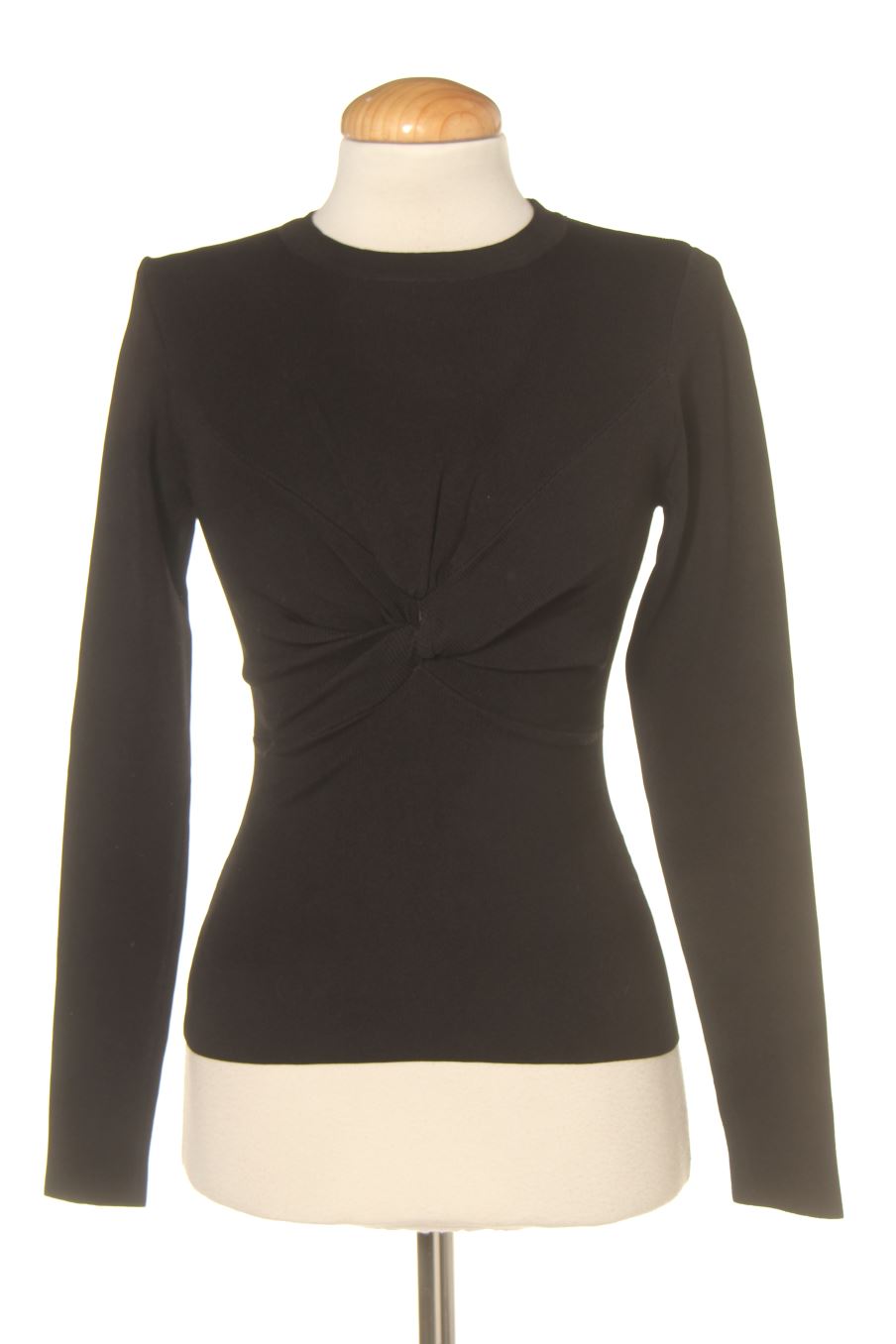 Pull Zara de la taille S, de couleur noir