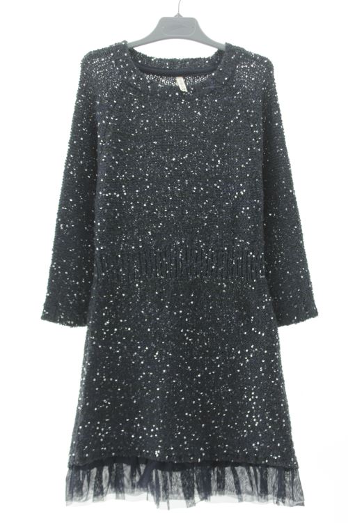 Aufwändiges Kleid