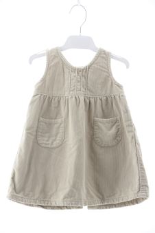 Aufwändiges Kleid 104 Benetton