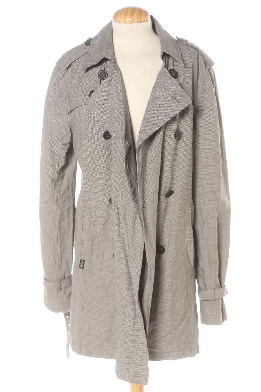 Manteau Xdye (PULL&BEAR) de la taille L, de couleur carreaux