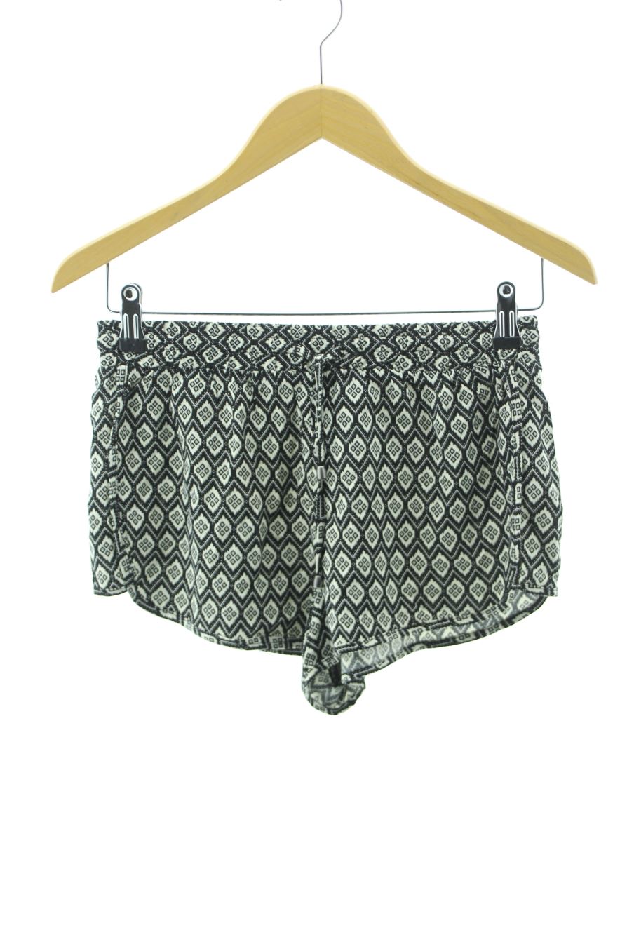 Shorts Forever 21 de la taille S, de couleur noir