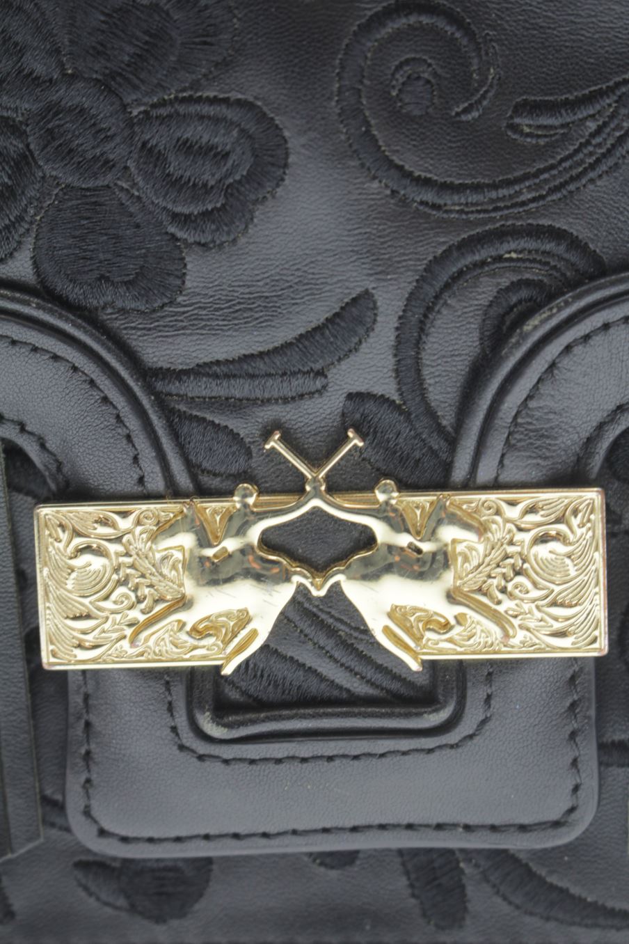 Bandolera Negro de La Martina