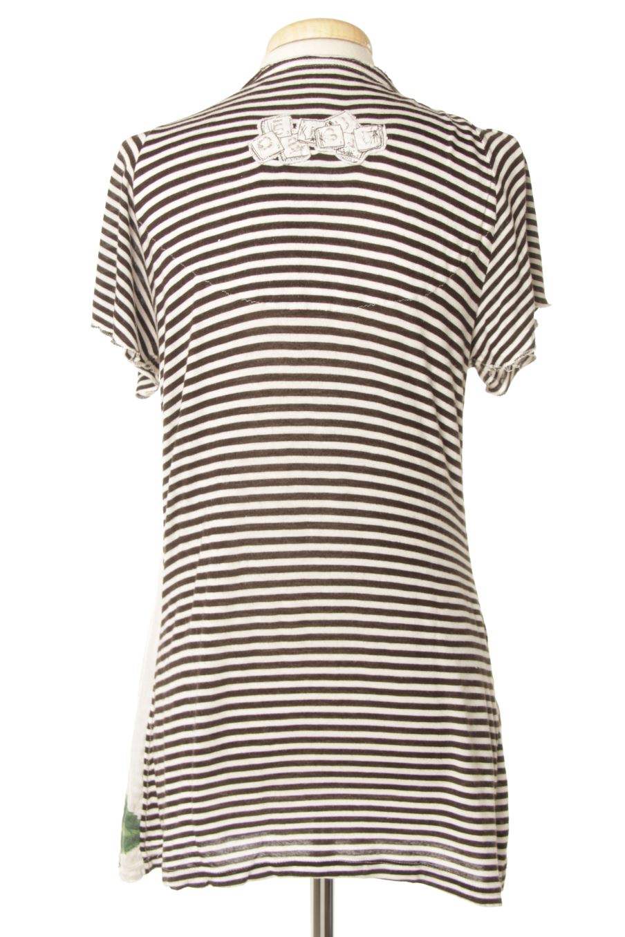 T-shirt Desigual de la taille XL, de couleur imprimés