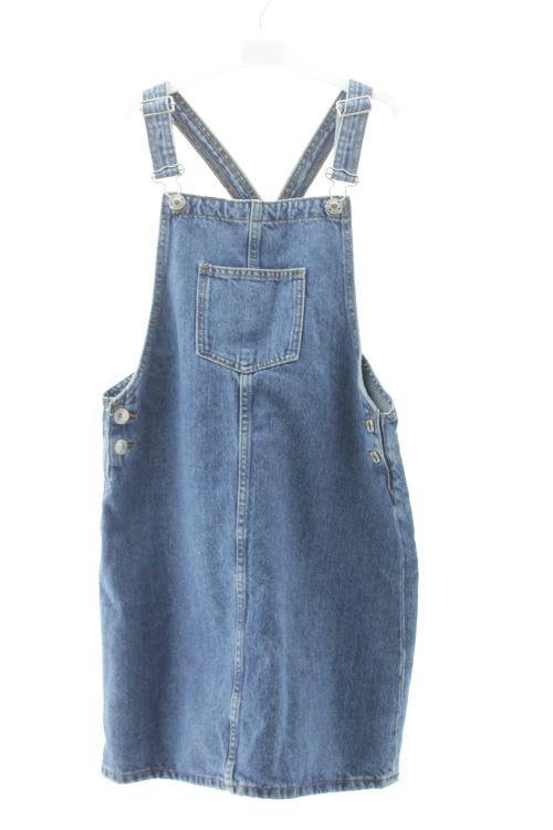 Aufwändiges Kleid