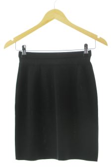 Aufwändiger Rock S ESCORPION