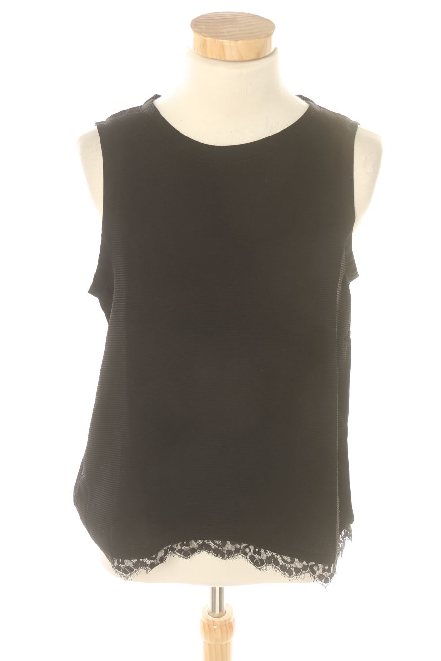 Top de Mango de la talla S, de color negro