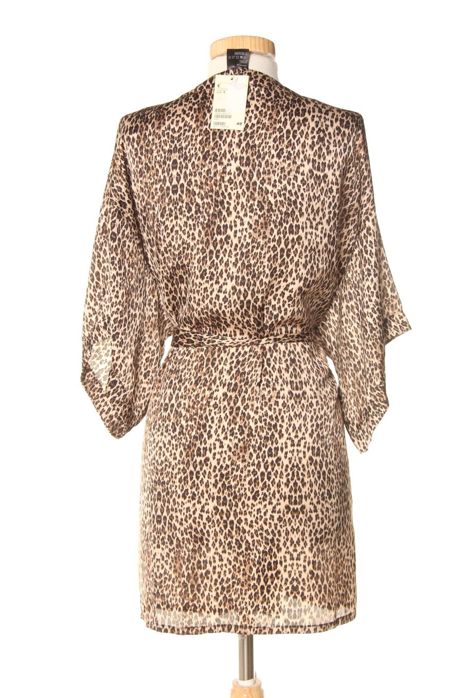 Kimono de H&M de la talla S, de color animal print