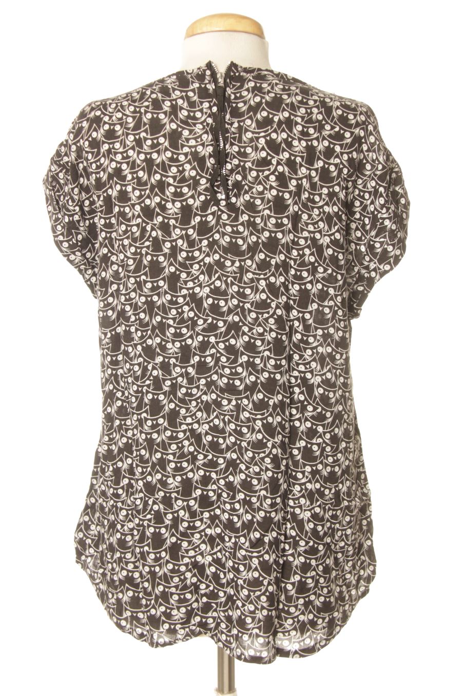 Kurzärmelige Bluse von Bizzbee Größe S, Farbe Schwarz, für