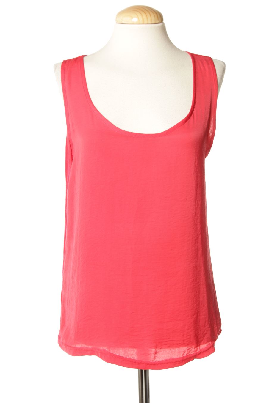 Top Surkana de la taille M, de couleur rouge