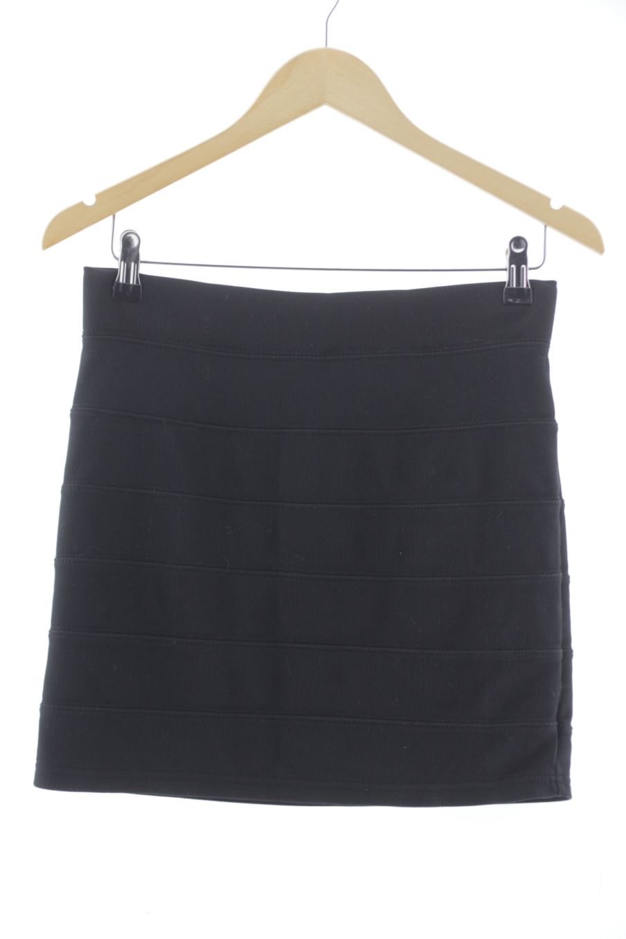 Jupe H&M de la taille 36, de couleur noir
