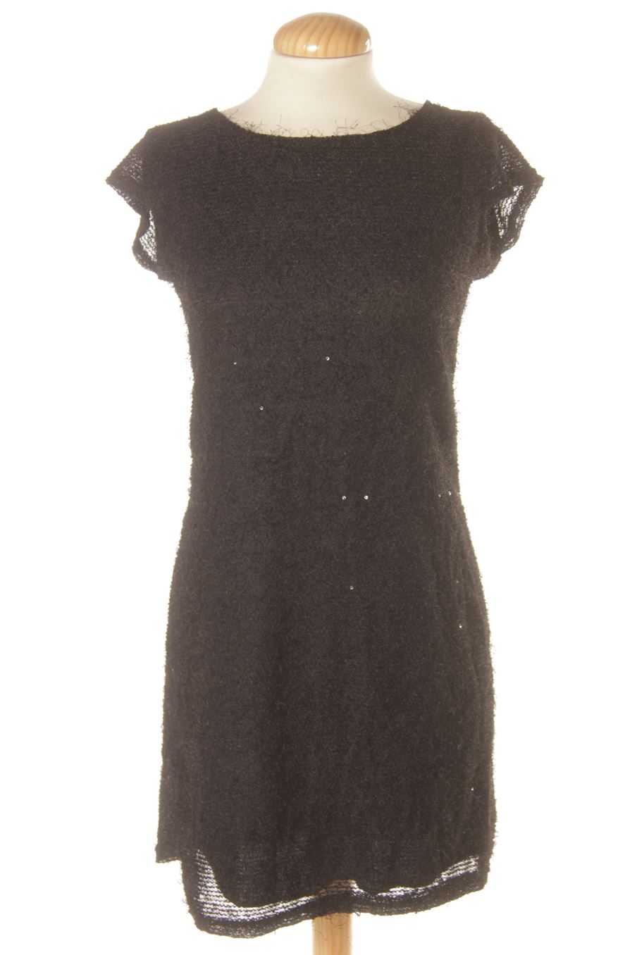 Robe casual Armand Thiery de la taille M, de couleur noir