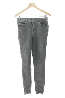 Jeans 38 Pieces