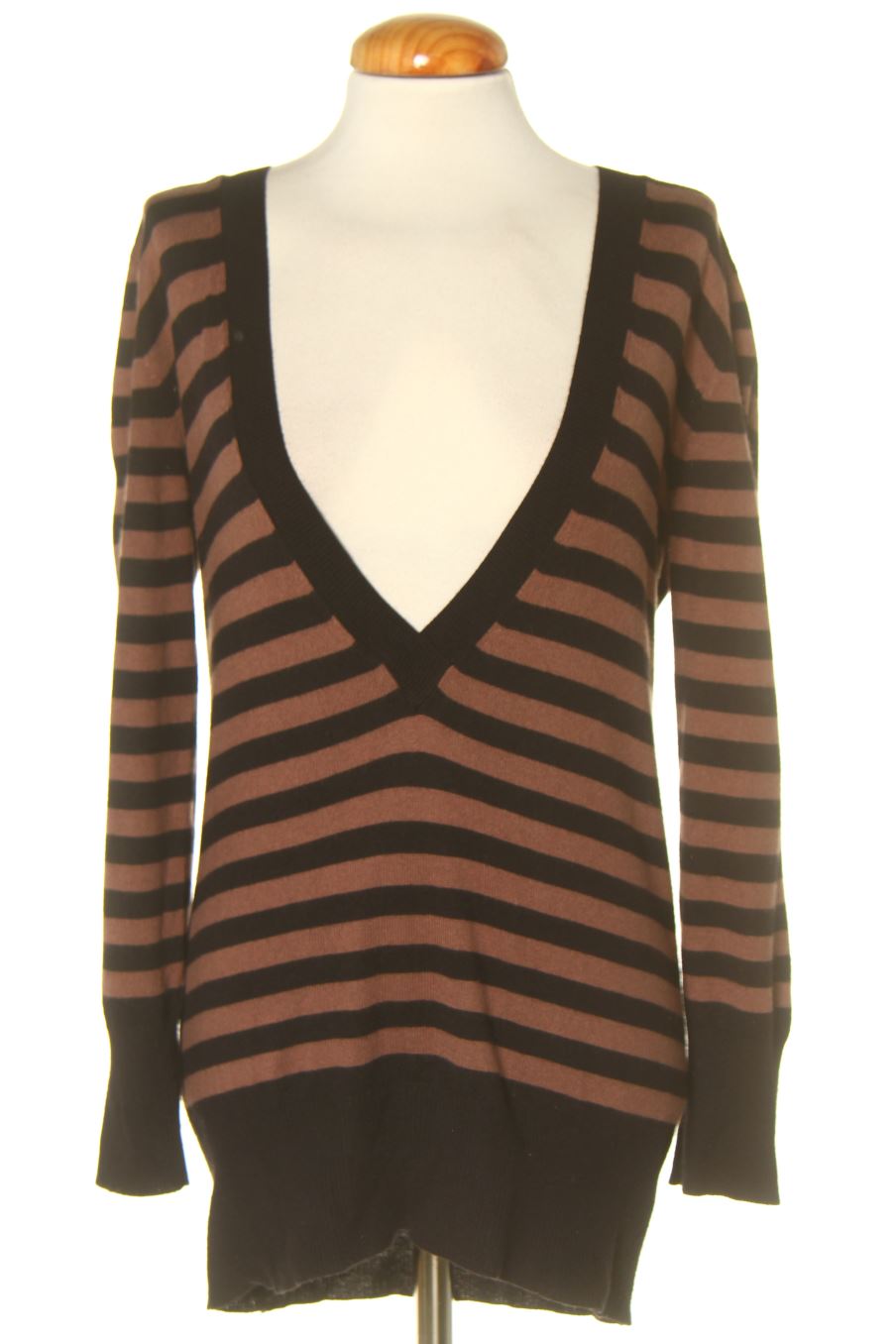Pull Caroll de la taille 40, de couleur rayures