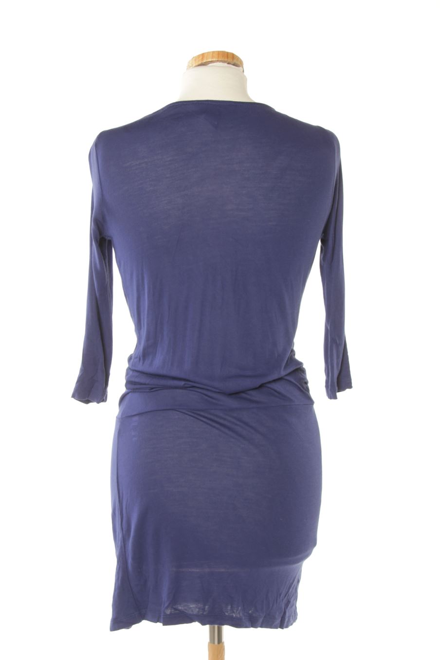 Robe casual Mango de la taille S, de couleur bleu marine