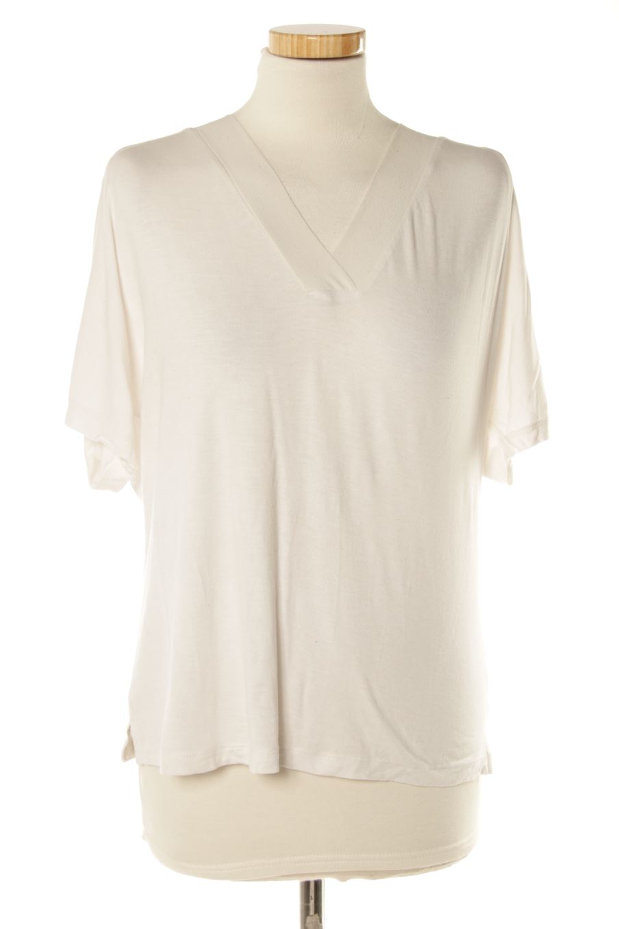 T-shirt Only de la taille M, de couleur blanc