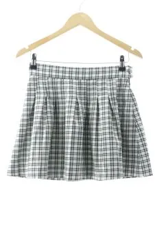 Jupe M Bershka, photo 1 sur 2