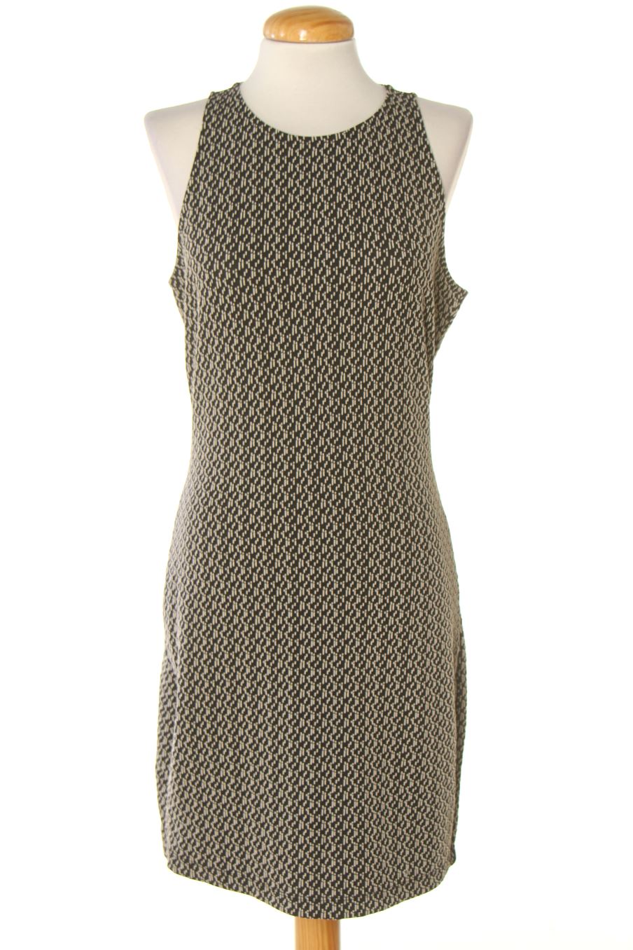 Robe casual Mango de la taille M, de couleur imprimés