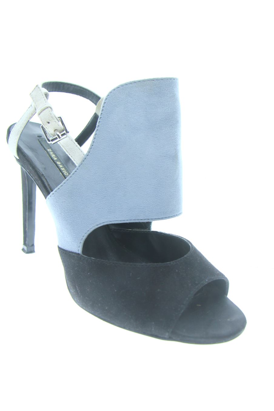 Sandalias tacon de Zara de la talla 37, de color blu
