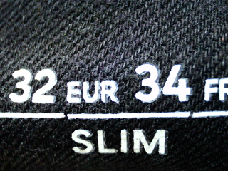 Jeans C&A de la taille 34, de couleur noir de denim