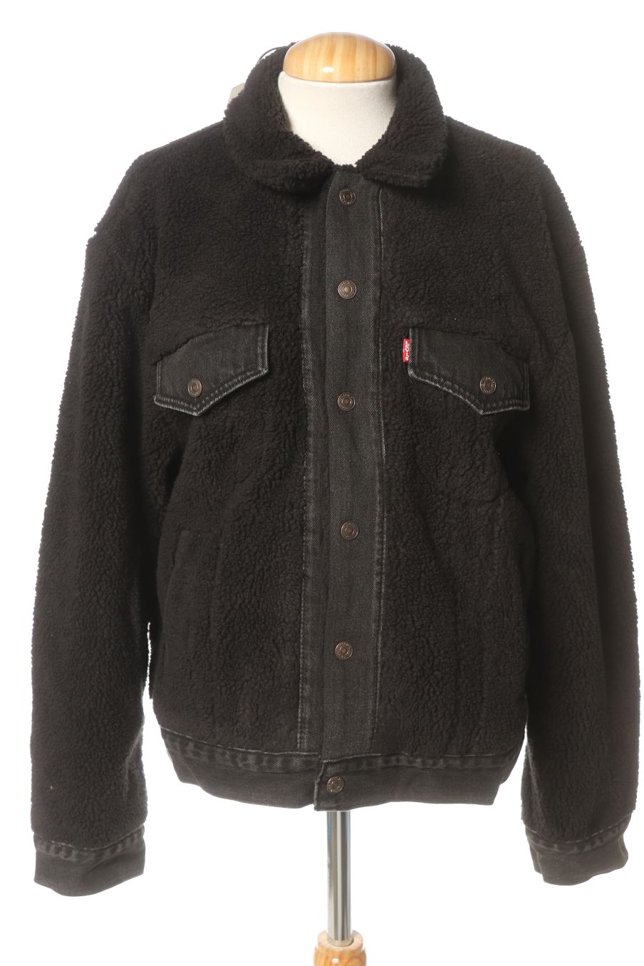 Cazadora de Levi's de la talla L, de color negro