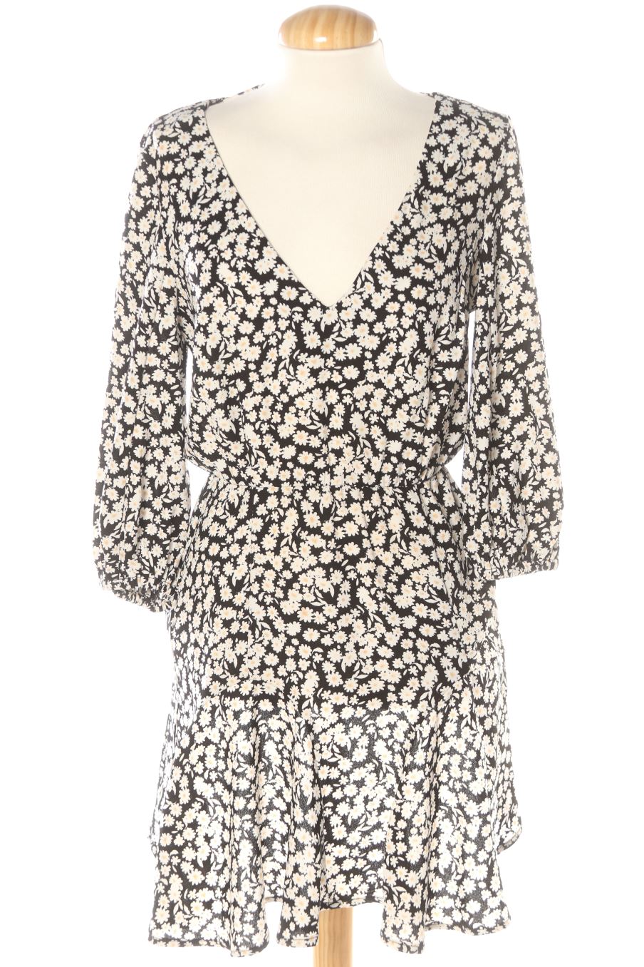 Vestito casual de Stradivarius de la talla S, de color fiori