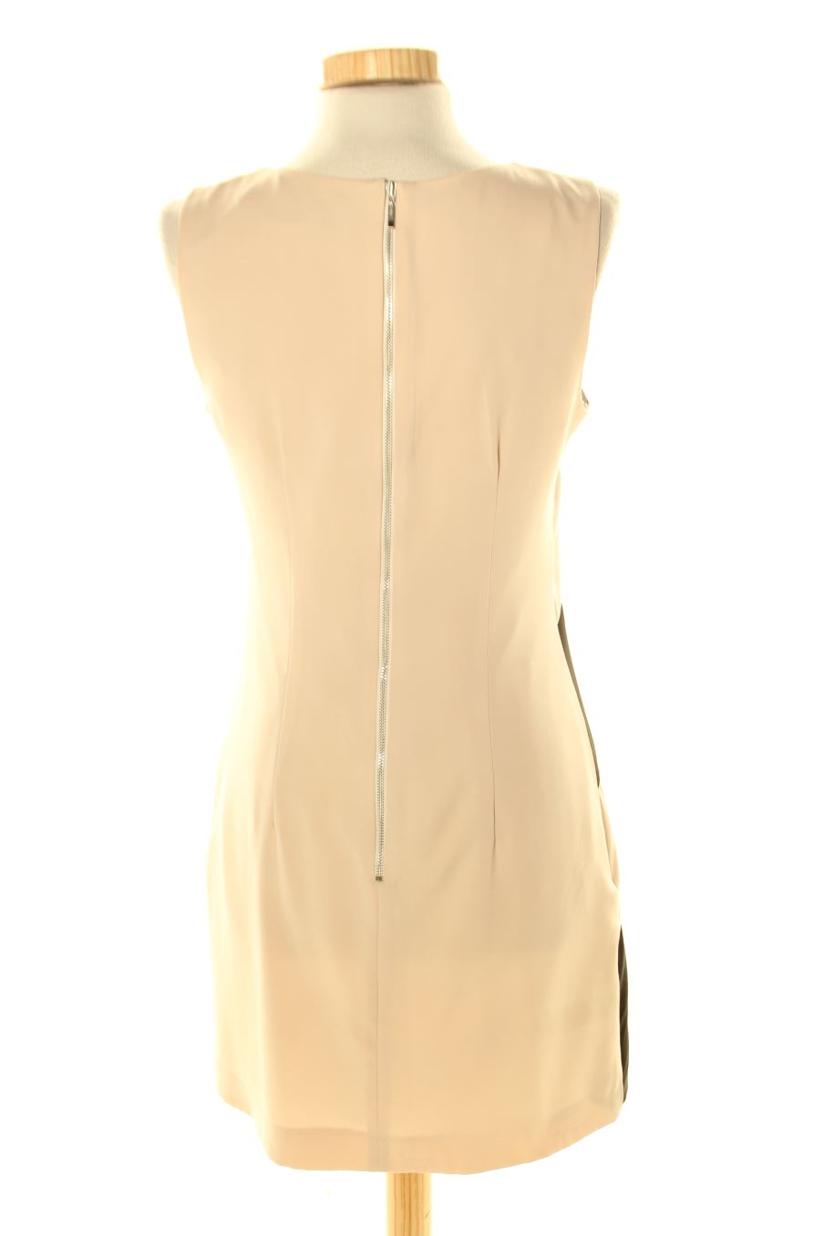 Robe casual Roberto Torretta de la taille 38, de couleur noir