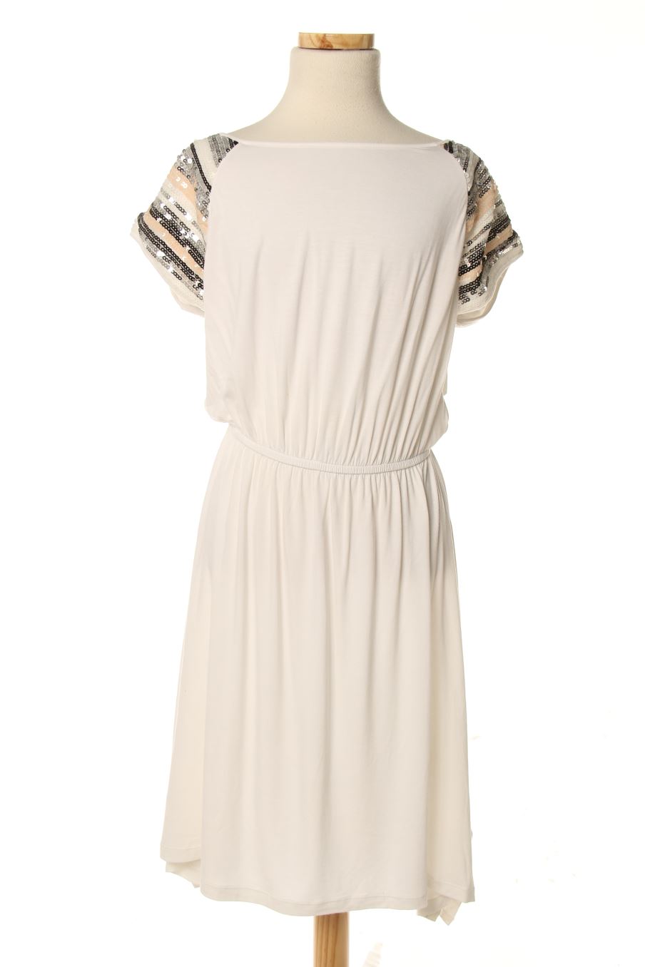 Robe casual Sisley de la taille 13 ans de seconde main