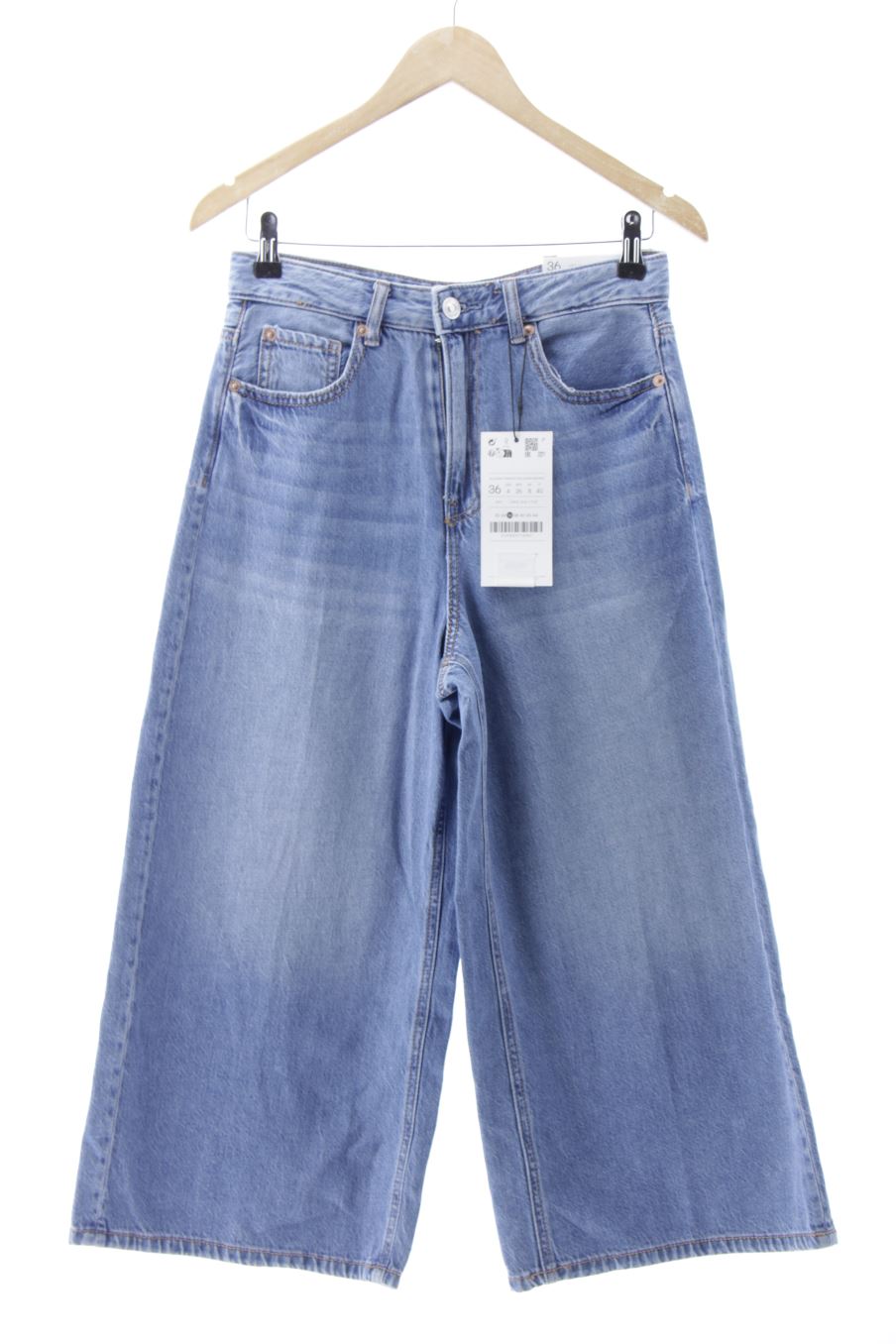 Vaquero de Stradivarius de la talla 36, de color azul de ropa vaquera
