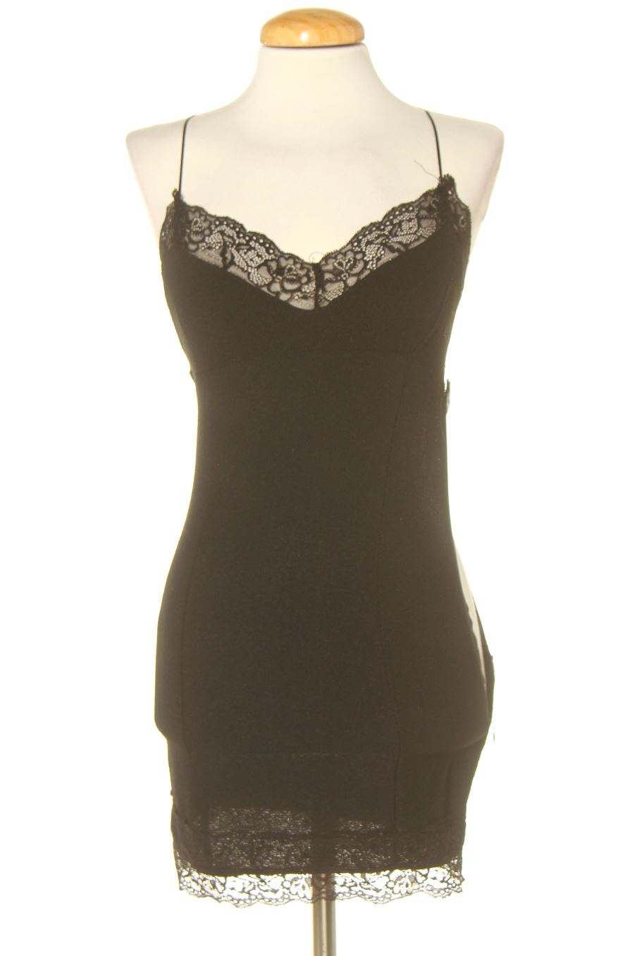 Robe casual ZARA TRAFALUC de la taille S, de couleur noir