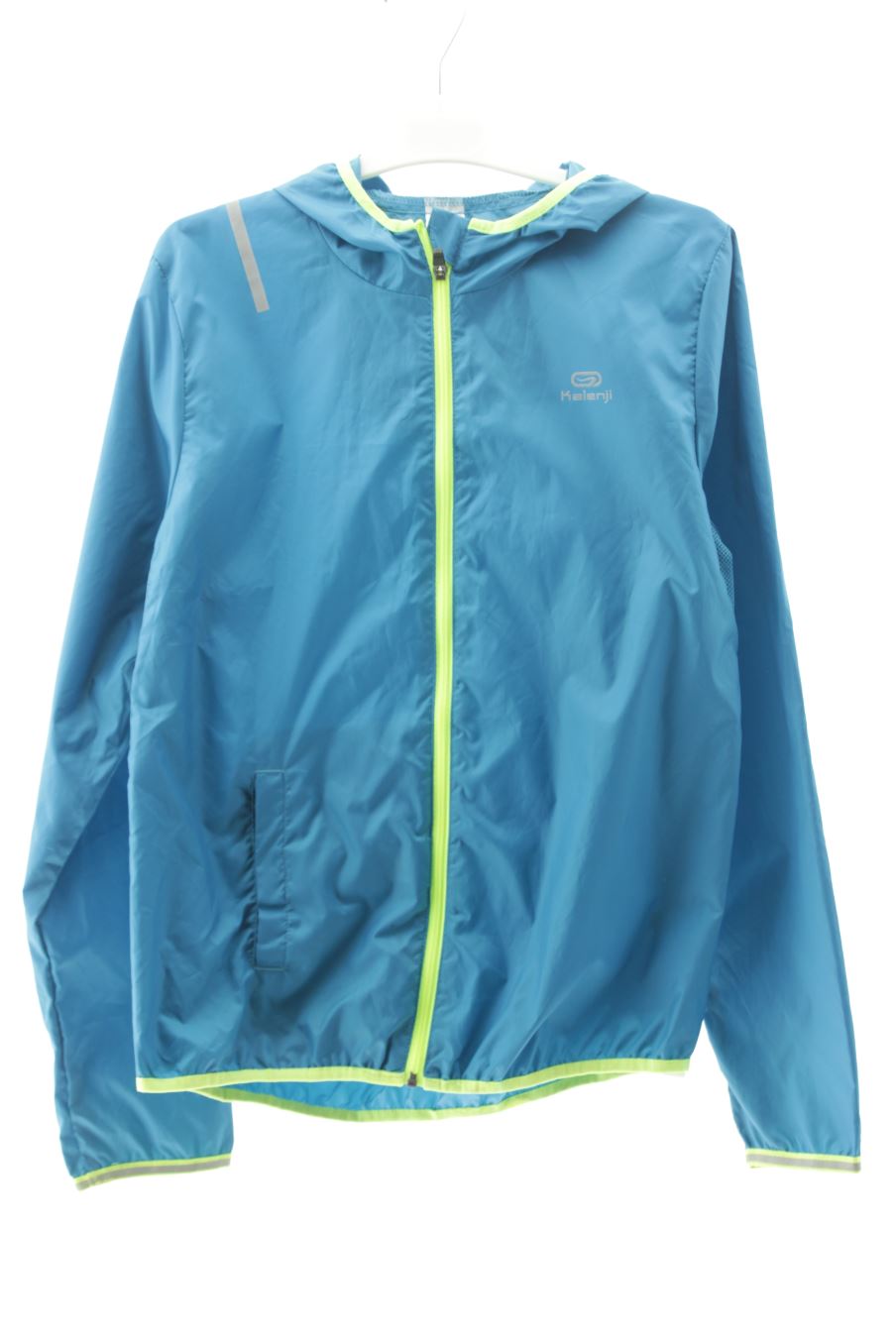 Chubasquero de Kalenji (DECATHLON) de la talla 12 años de segunda mano