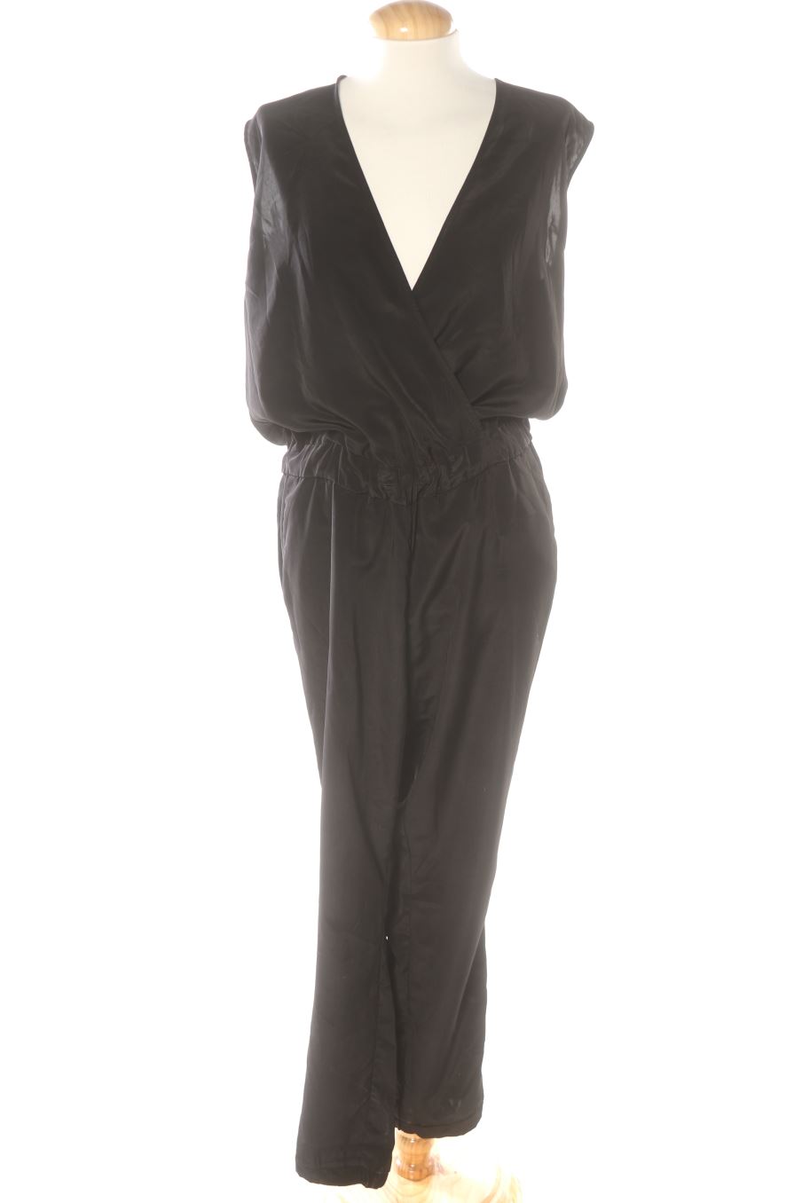 Combinaisons Stradivarius de la taille M, de couleur noir