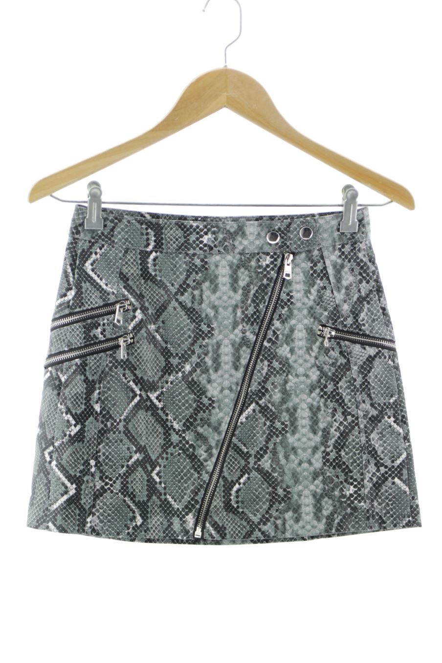 Jupe Bershka de la taille S, de couleur animal print de synthétique