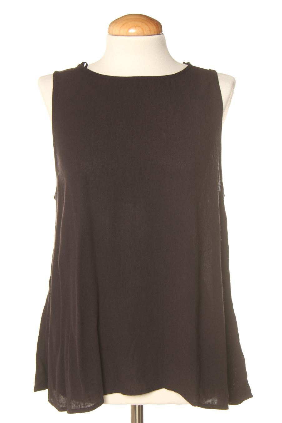 Top Calzedonia de la taille S, de couleur noir