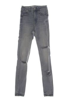 Jeans 32 Stradivarius, photo 1 sur 2