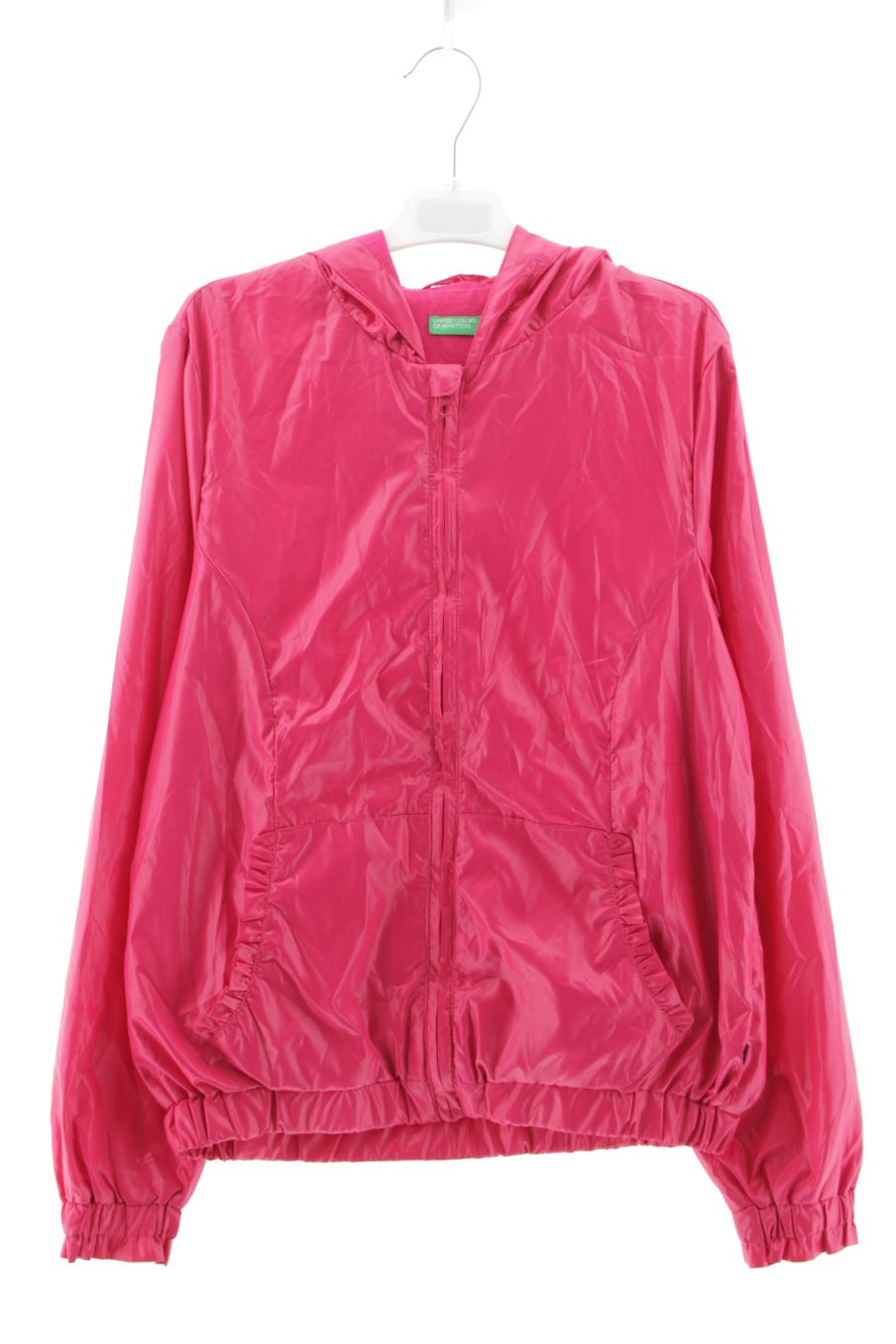 Cazadora de Benetton de la talla 13 años con etiqueta