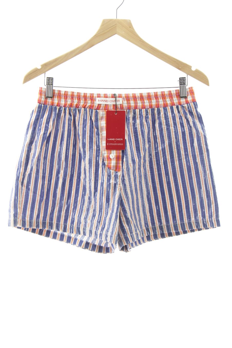 Shorts Stradivarius de la taille M, de couleur rayures