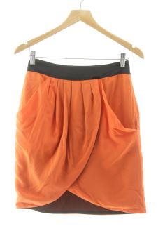 Falda 36 Pedro del Hierro, foto 1 de 2