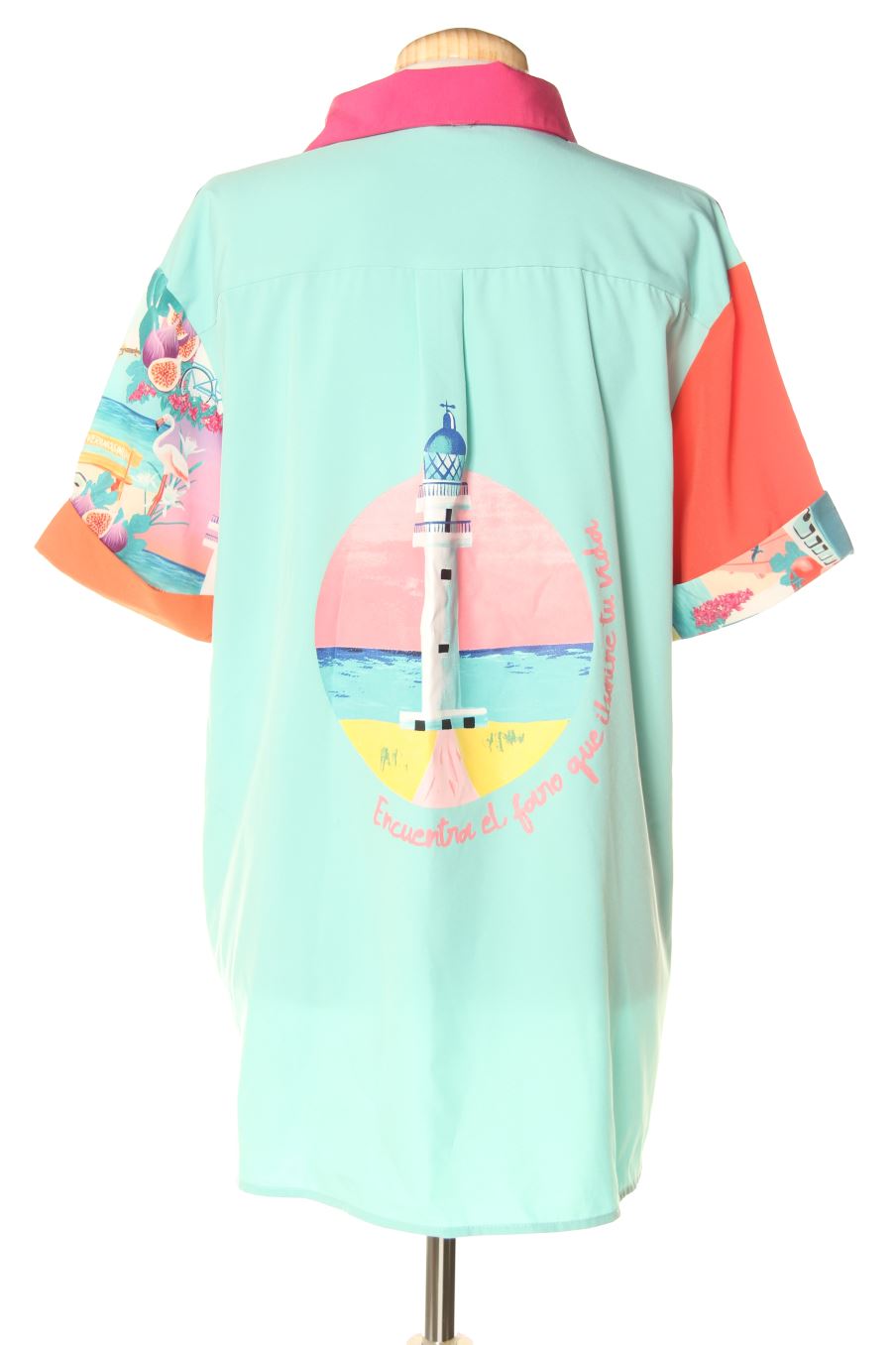 Chemise lolina de la taille L, de couleur imprimés