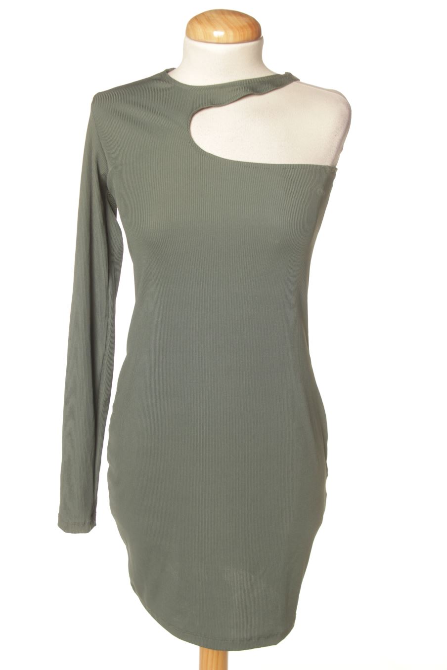 Vestido casual de Pull & Bear de la talla M, de color verde